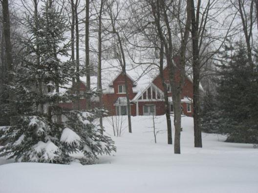 Maple Woods Casselman Exterior foto
